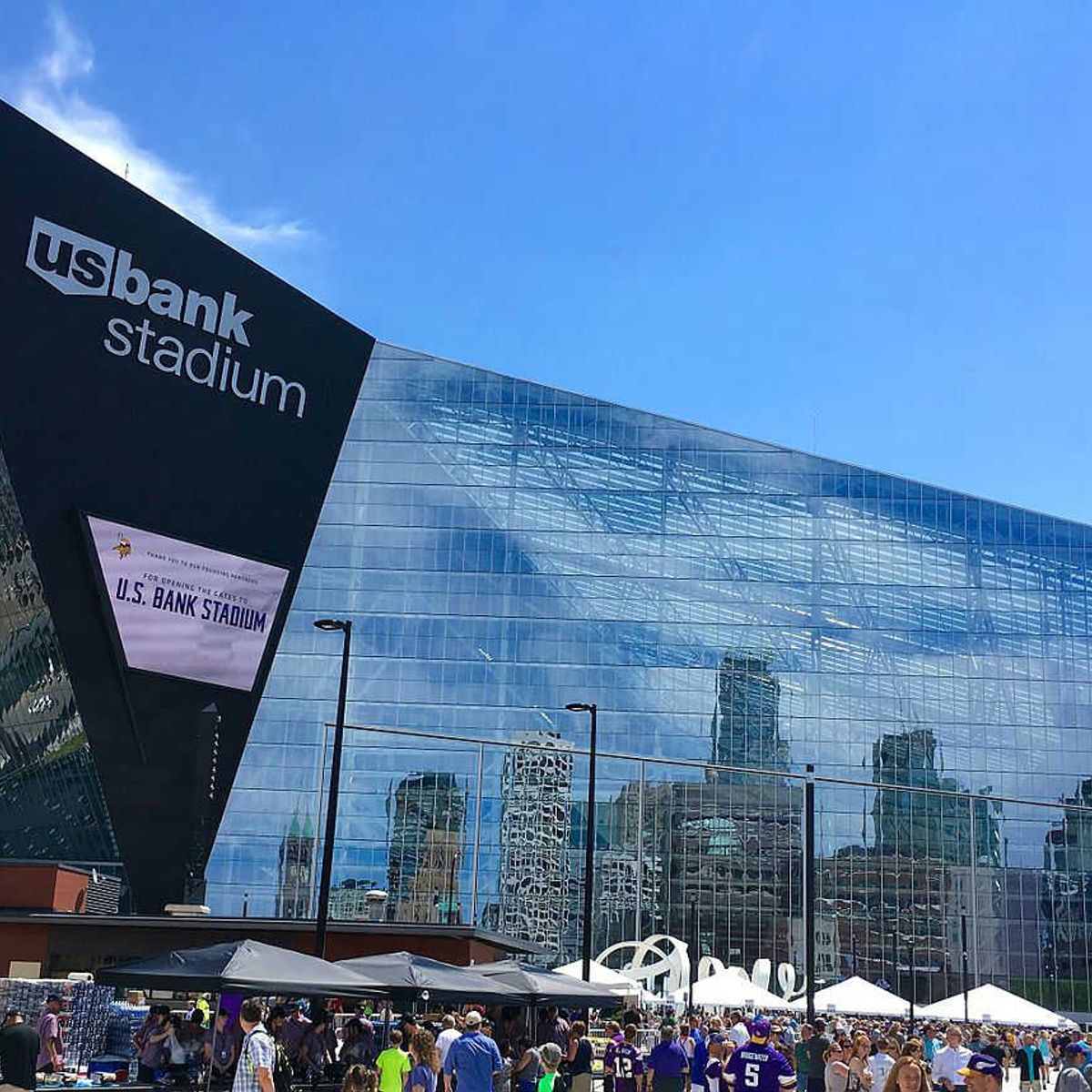 Minnesota Vikings at TCF Bank Stadium: What will be the impact on  surrounding neighborhoods?