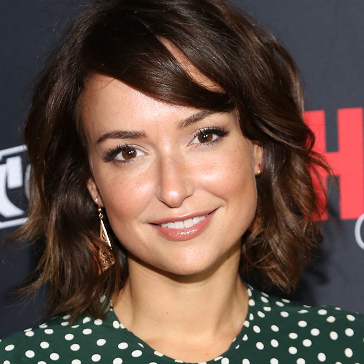 Did Lily from the AT&T Commercials Confirm Rumors? | Snopes.com