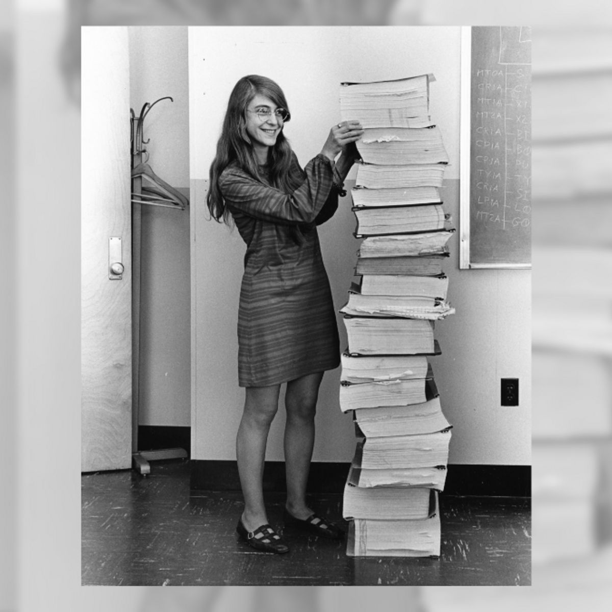 Photo Shows Software Engineer Margaret Hamilton with Moon Landing