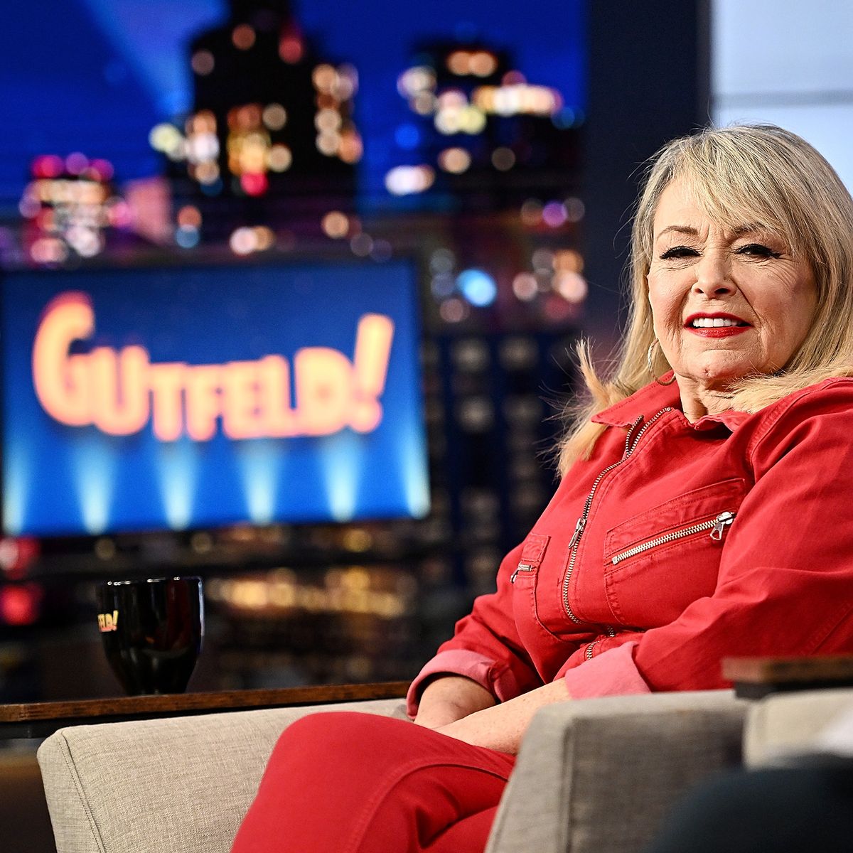 Did Roseannes Show Break The Views Daytime Viewership Record? | Snopes .com