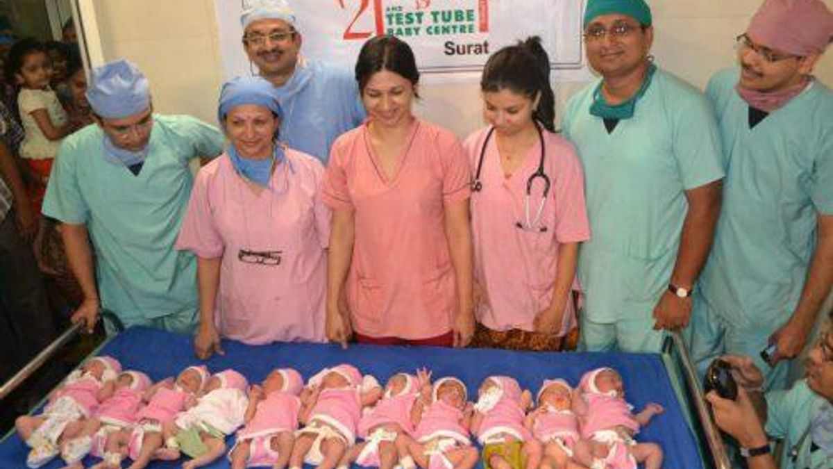 Indian Woмan Giʋes Birth to 11 BaƄy Boys | Snopes.coм