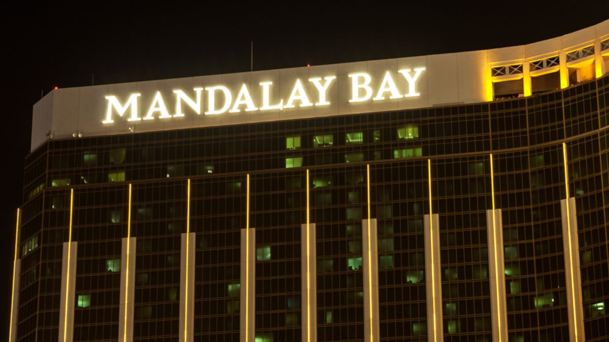 Las Vegas Shooting Rumors, Hoaxes, and Conspiracy Theories | Snopes.com