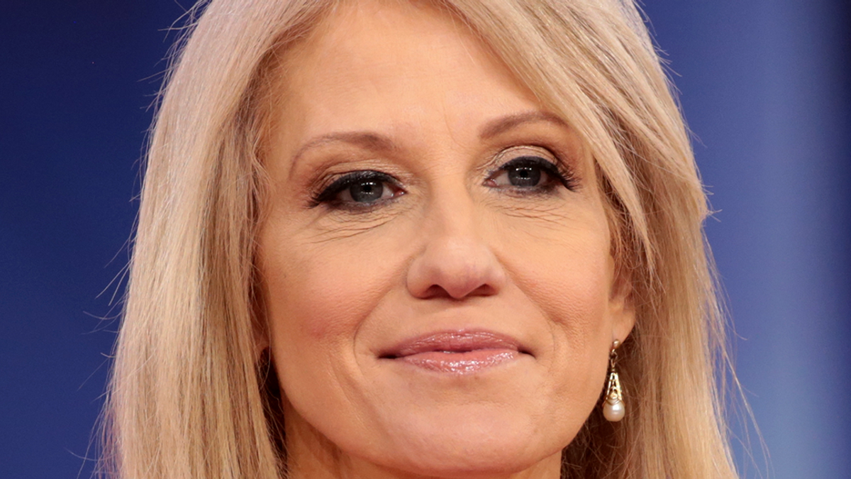 Did Kellyanne Conway Share a Nude Photo of Her Daughter on Twitter? |  Snopes.com