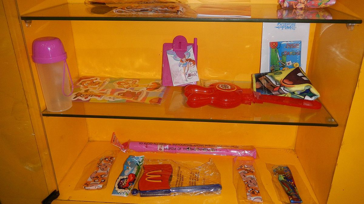 McDonald's to phase out plastic toys in Happy Meals by 2025