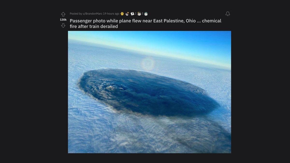 Does Photo Show Airplane View of Smoke Clouds from Ohio Train