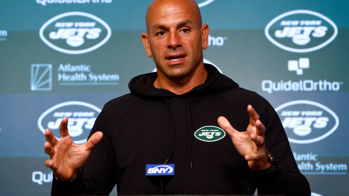 New York Jets' Head Coach Will 'Quit on the Spot' if Team Signs Kaepernick?  | Snopes.com