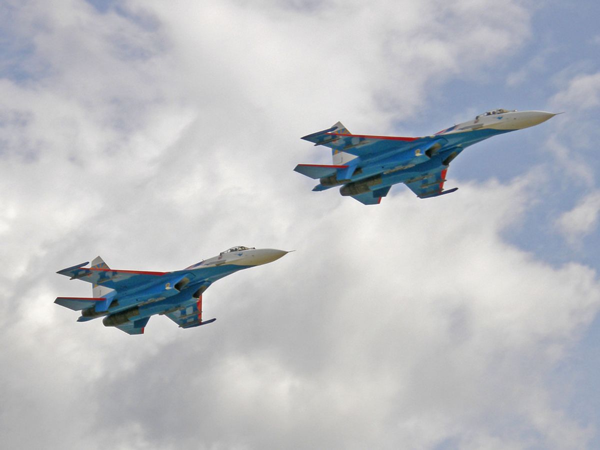 Pentagon: Russian Flanker Had Near Miss With U.S. Air Force Jet