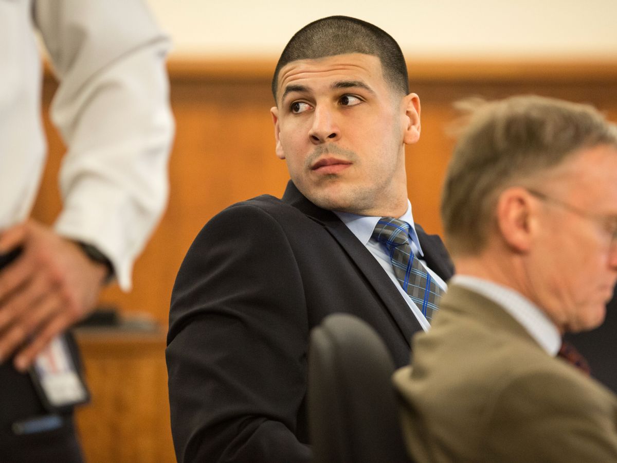 Patriots settle Aaron Hernandez contract grievance, freeing millions in  salary cap space