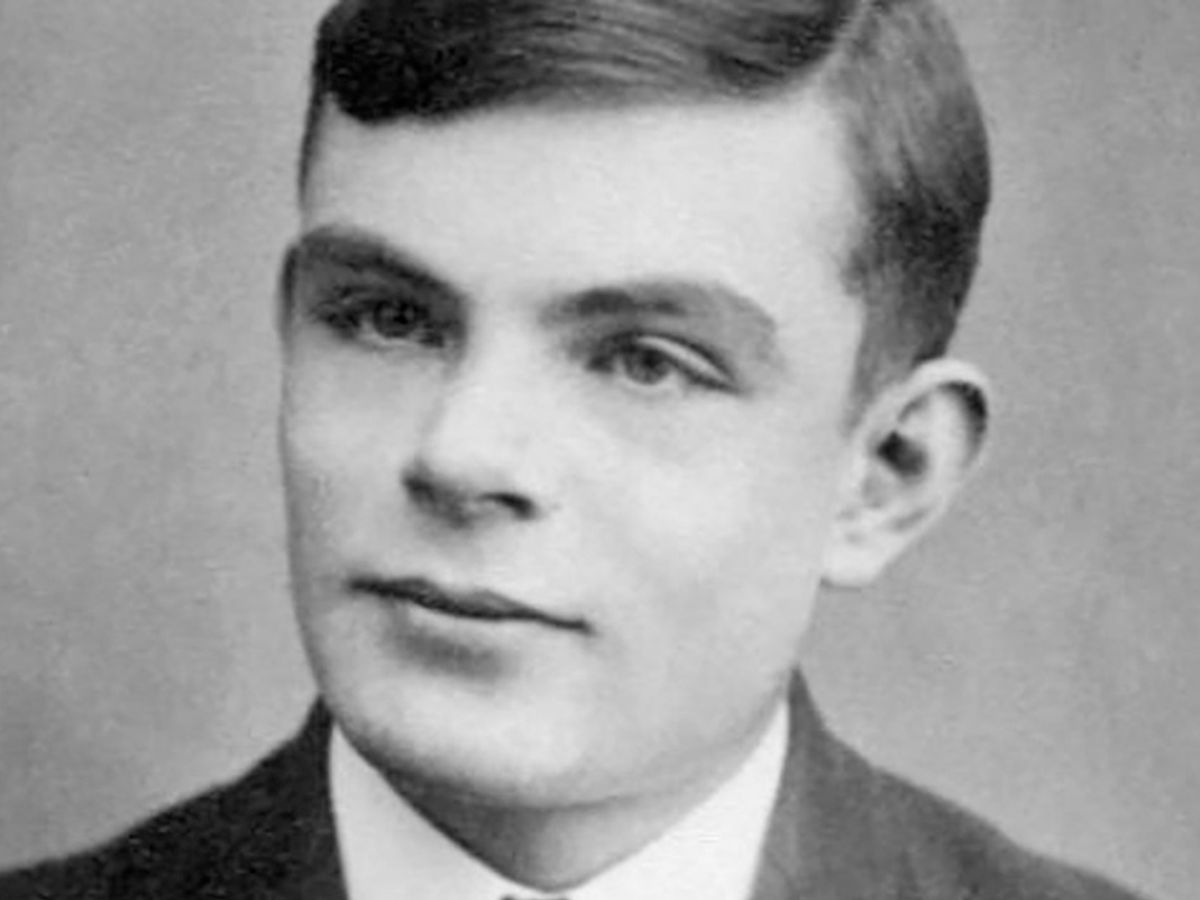 Is the Facebook Post About Alan Turing's Life and the Apple Logo Truthful?