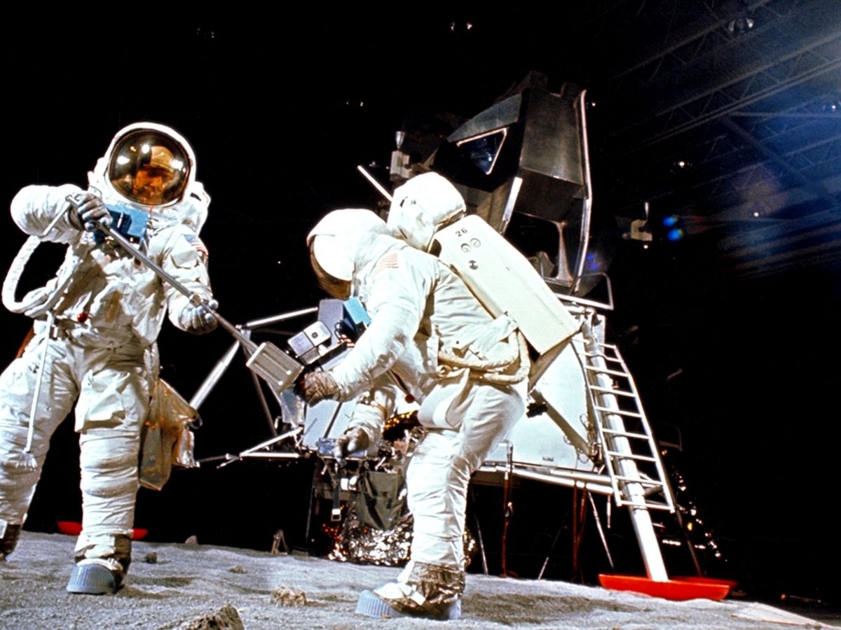 neil armstrong in moon video
