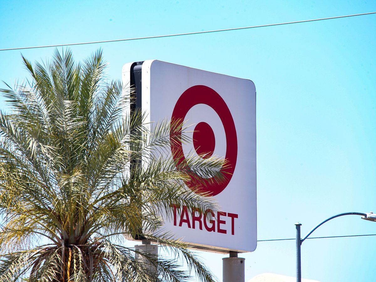 Scam for Target and Walmart Refrigerators and Ovens Hits Facebook