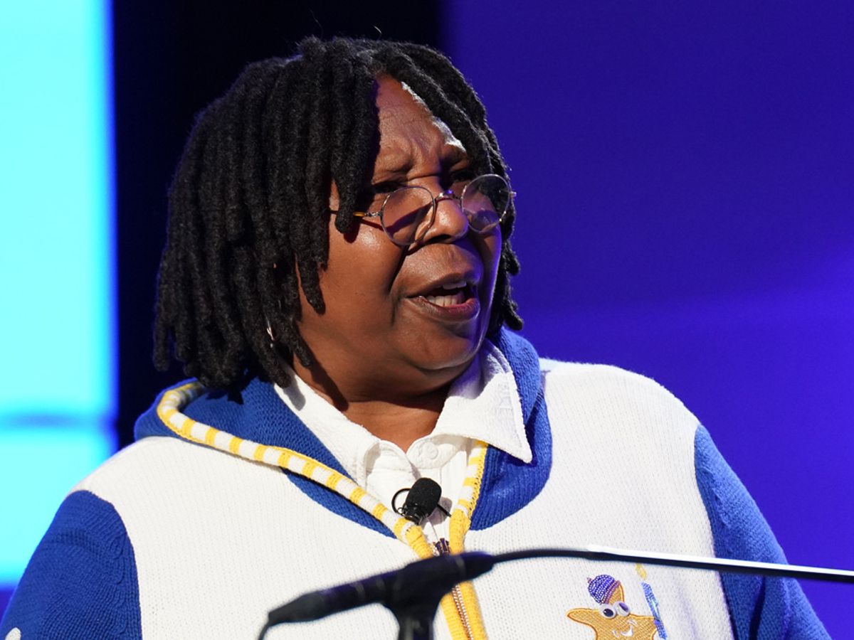 Whoopi Goldberg 'Panics' After Rosie O'Donnell 'Destroys' Her Publicly? |  Snopes.com