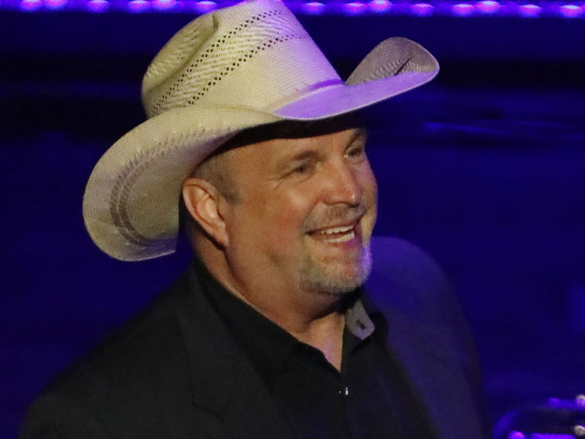 Toby Keith And Garth Brooks Flash Sales | head.hesge.ch