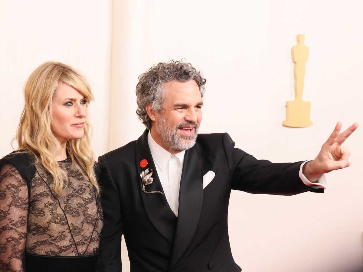 What Did the Pins Worn by Celebrities at the 2024 Oscars Mean?