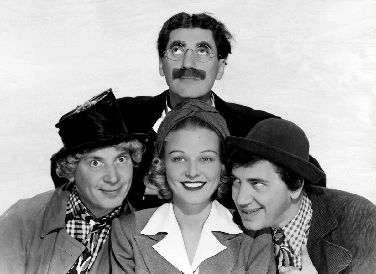 Kino. Die Marx Brothers im Zirkus, (THE MARX BROTHERS AT THE CIRCUS) USA, 1939, Regie: Edward Buzzel, HARPO MARX MARX, EVE GARDEN, GROUCHO MARX + CHICO MARX. (Photo by FilmPublicityArchive/United Archives via Getty Images) (FilmPublicityArchive/United Archives via Getty Images)