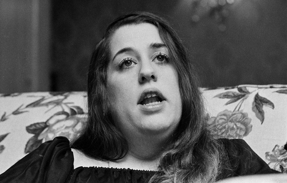 American singer Cass Elliot (1941 - 1974) of The Mamas And the Papas, London, circa 1972. (Photo by Michael Putland/Getty Images) (Getty Images)