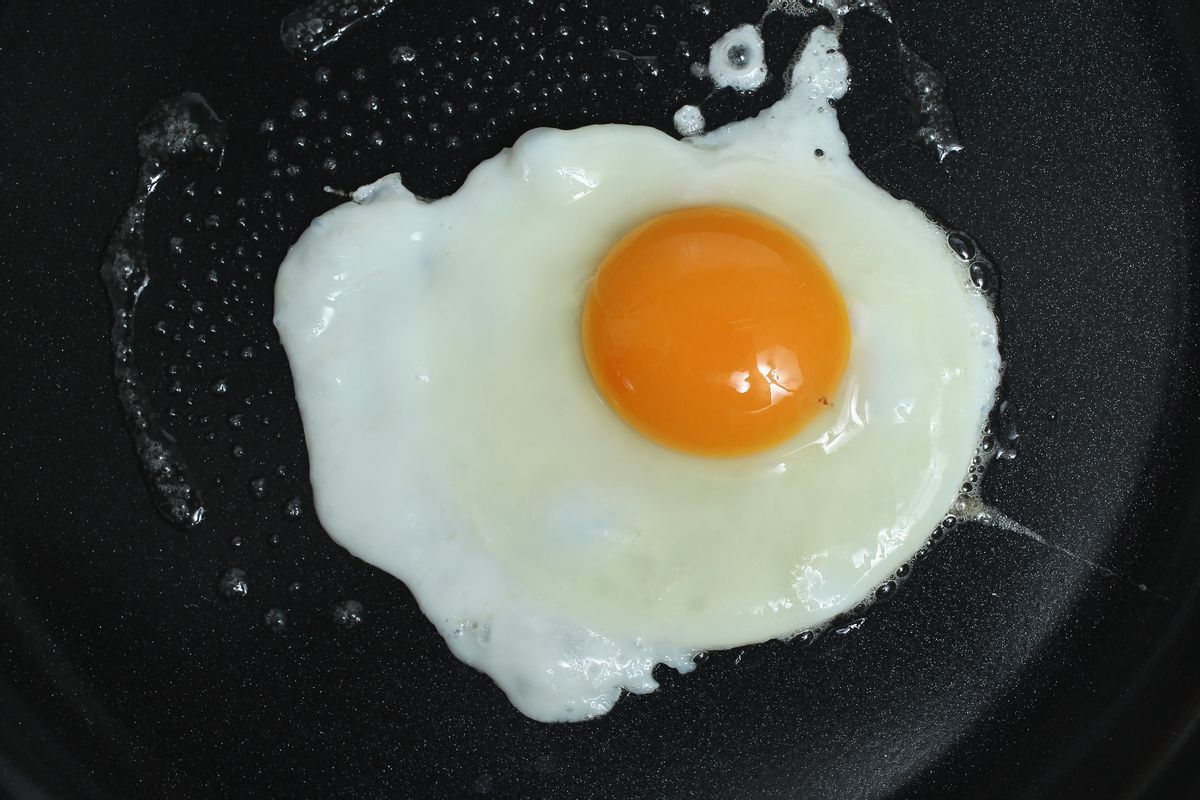 BERLIN, GERMANY - JANUARY 05:  In this photo illustration an egg bought in a supermarket fries in a frying pan on January 5, 2011 in Berlin, Germany. German authorities across the country are on high alert following the disclosure that the animal feeds company Harles and Jentsch GmbH sold large quantities of dioxin-tainted animal feed to poultry and hog farmers. Authorites in Lower Saxony have halted eggs and meats shipments from 1,000 farms as a precaution, and consumer groups have warned the public against eating eggs for the time being.  (Photo by Sean Gallup/Getty Images) (Sean Gallup/Getty Images)