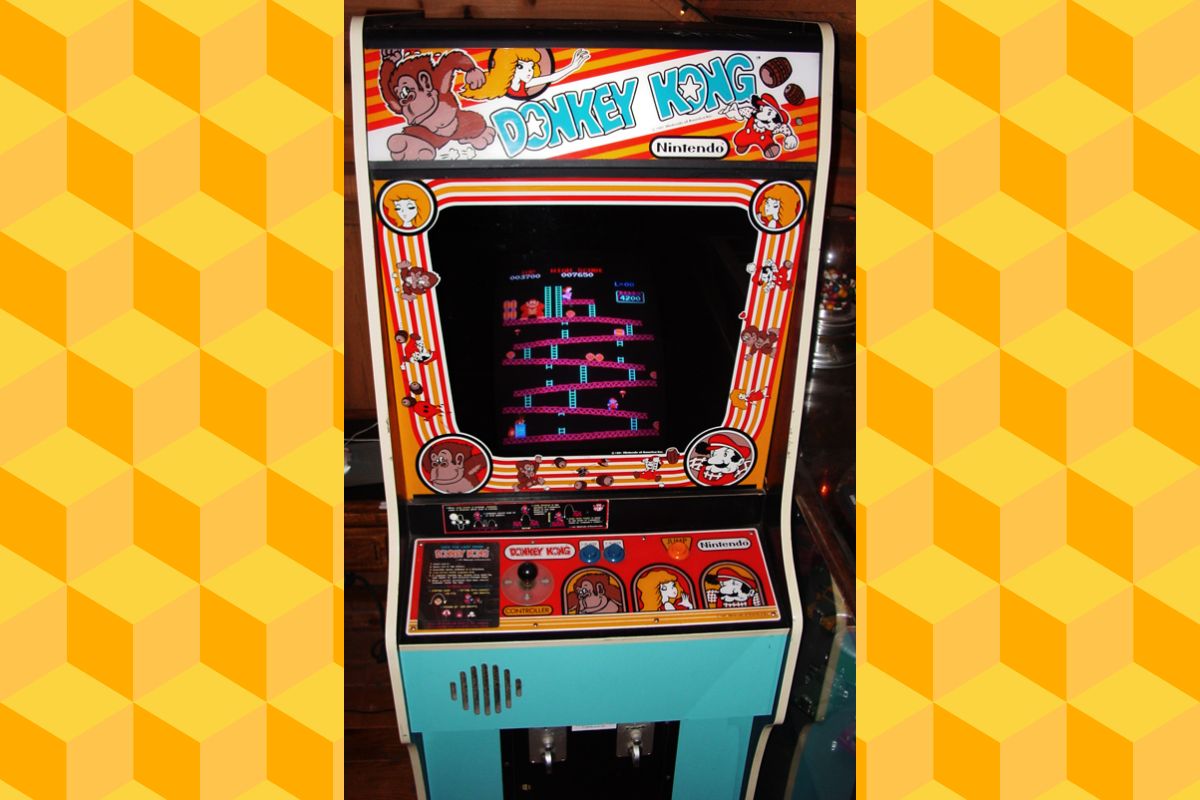 A vintage Donkey Kong arcade cabinet. (Wikimedia Commons/Rob Boudon CC BY 2.0) (Wikimedia Commons/Rob Boudon CC BY 2.0)