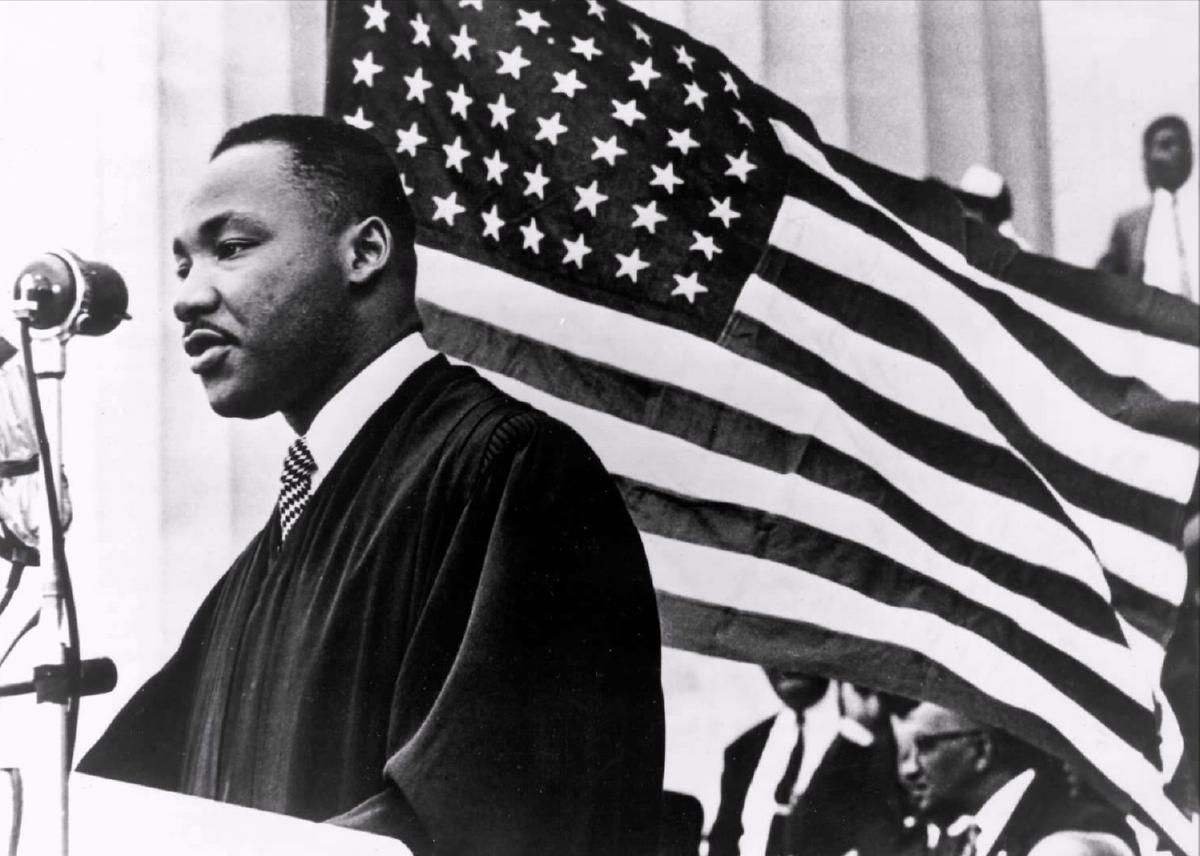 Martin Luther King, Jr.  Biography, Speeches, Facts