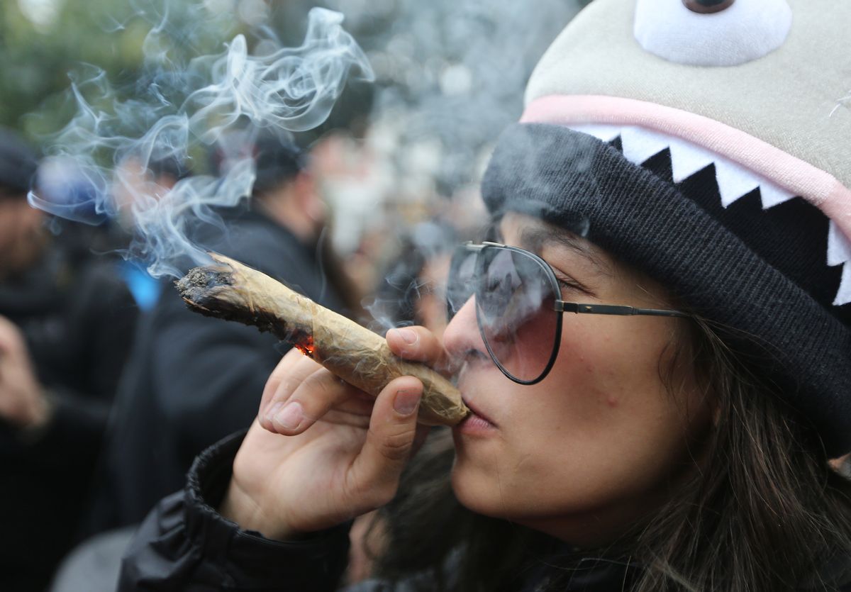 TORONTO, ON- OCTOBER 17  -  People gathered a 4:20 for a 420 celebration of legalization day of marijuana at Trinity Bellwoods  in Toronto. October 17, 2018.        (Steve Russell/Toronto Star via Getty Images) (Steve Russell/Toronto Star via Getty Images)
