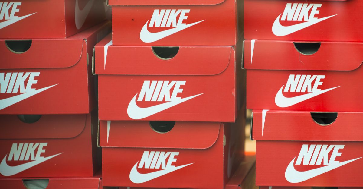 Nike Reloaded: trade old Nikes for new ones and help a good cause | by JD  Mesquita Piquard | Medium