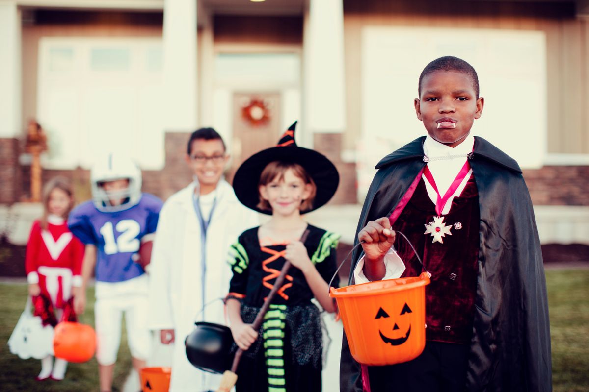 Neighborhood kids are dressed up and ready for Halloween. (Getty Images, stock)