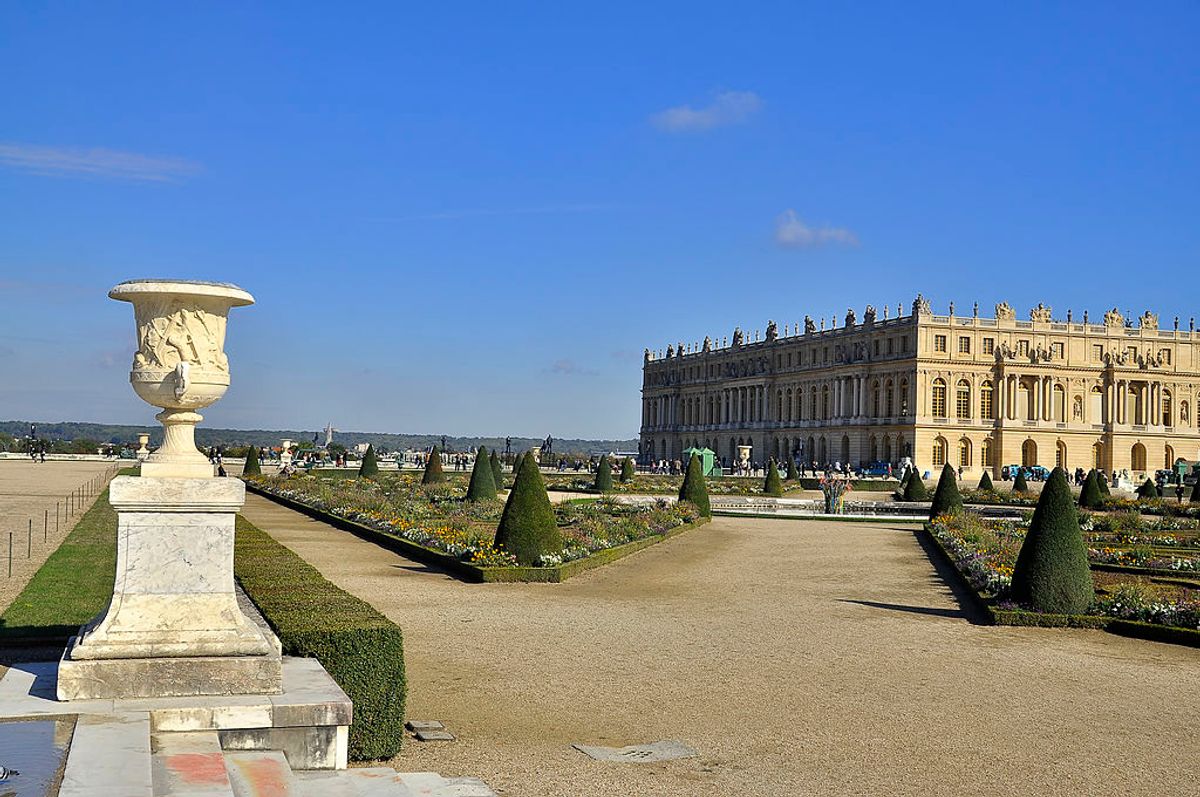 [UNVERIFIED CONTENT] Fantastic Château de Versailles seen from the Gardens of Versailles, France.
O Fantástico  Château de Versailles de Versalhes visto dos Jardins, França. (Getty Images)