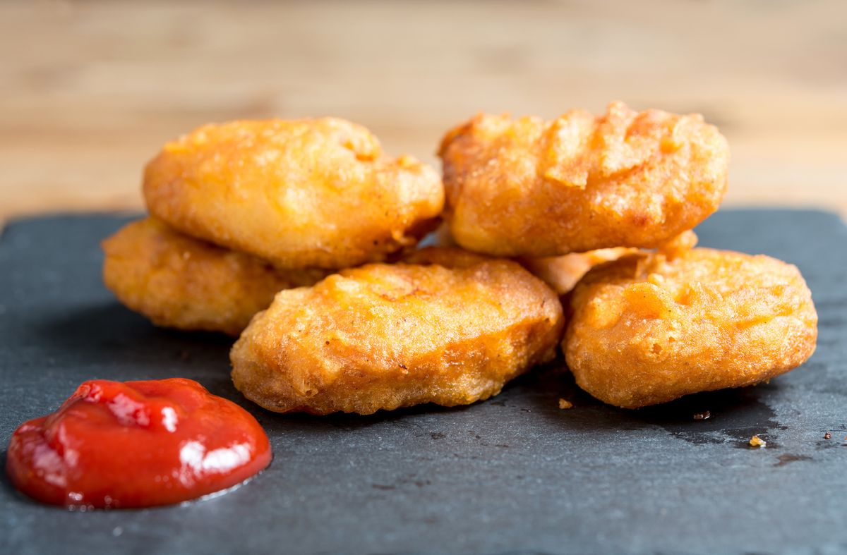 fried Chicken nuggets with sauce (Getty Images)