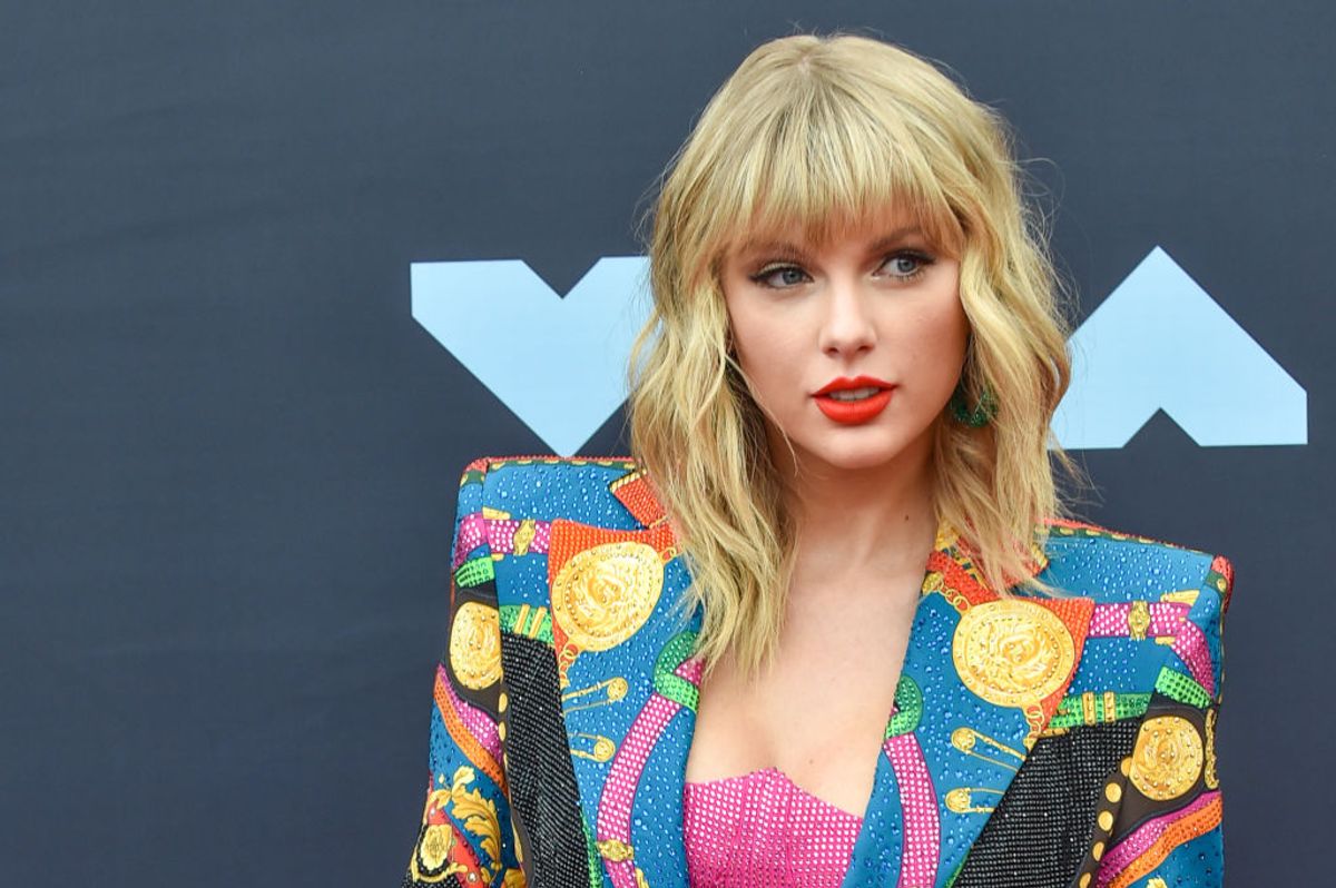 NEWARK, NEW JERSEY - AUGUST 26:  Singer Taylor Swift attends the 2019 MTV Video Music Awards red carpet at Prudential Center on August 26, 2019 in Newark, New Jersey. (Photo by Aaron J. Thornton/Getty Images) (Getty Images)