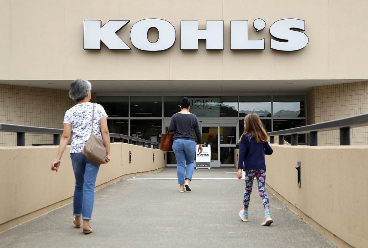 SAN RAFAEL, CA - AUGUST 21:  Customers enter a Kohl's store on August 21, 2018 in San Rafael, California. Kohl's reported better than expected second quarter earnings with earnings of $292 million, or $1.76 per share. Analysts had expected $1.65 per share.  (Photo by Justin Sullivan/Getty Images) (Getty Images/Stock photo)