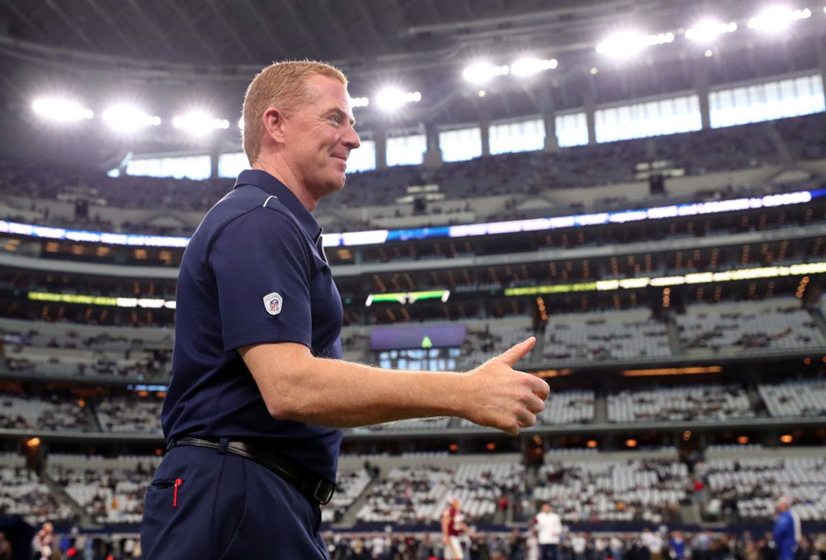 ARLINGTON, TEXAS - DECEMBER 29: Head coach Jason Garrett of the Dallas Cowboys walks across the field before the game against the Washington Redskins at AT&amp;T Stadium on December 29, 2019 in Arlington, Texas. (Photo by Tom Pennington/Getty Images) (Getty Images)