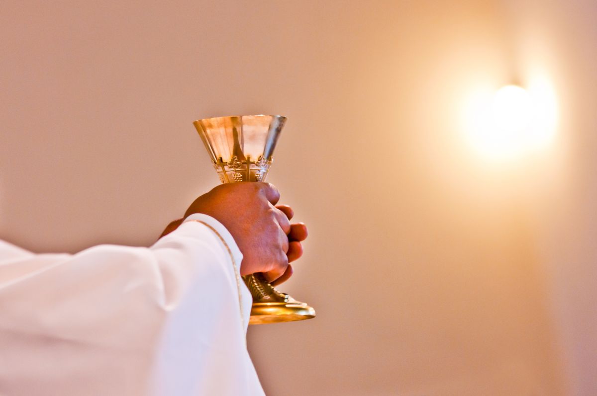 The consecration of the body and blood of Christ in the Christian liturgy (Getty Images/Stock photo)
