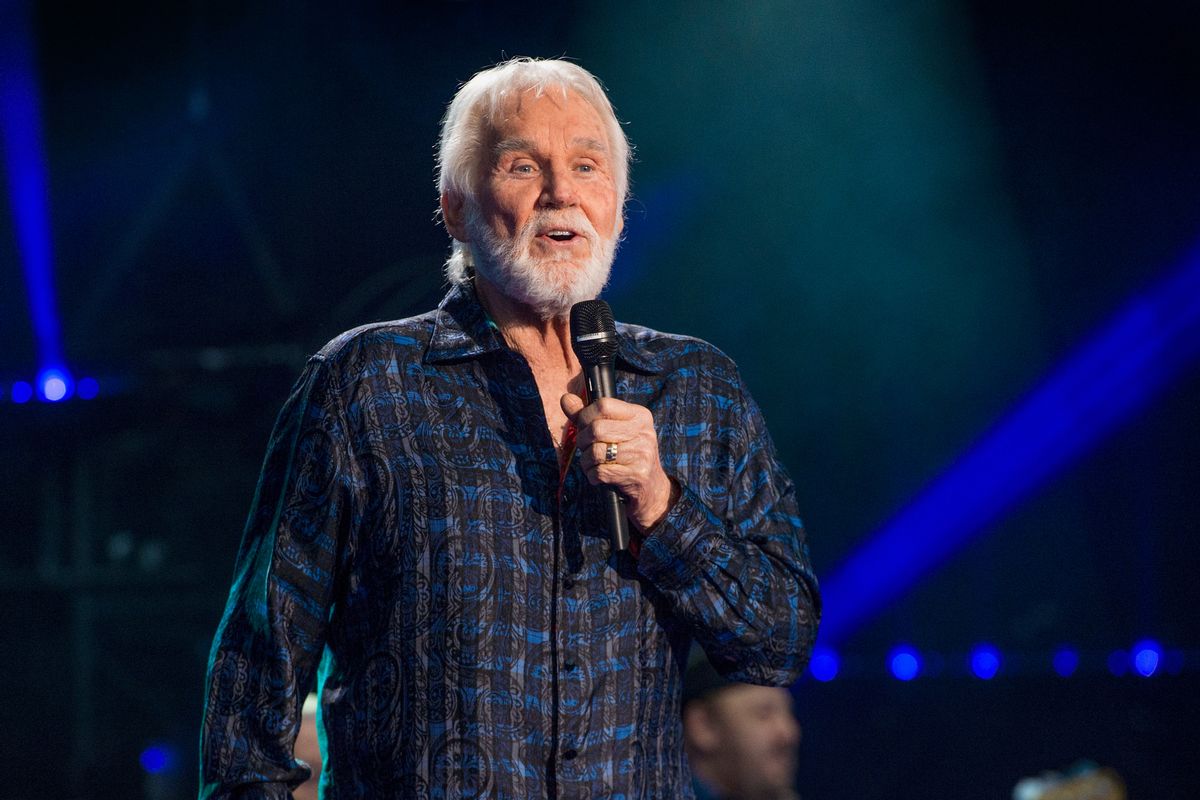 NASHVILLE, TN - JUNE 08:  (EDITORIAL USE ONLY) Kenny Rogers performs during the 2017 CMA Music Festival on June 8, 2017 in Nashville, Tennessee.  (Photo by Erika Goldring/FilmMagic) (Erika Goldring/FilmMagic)