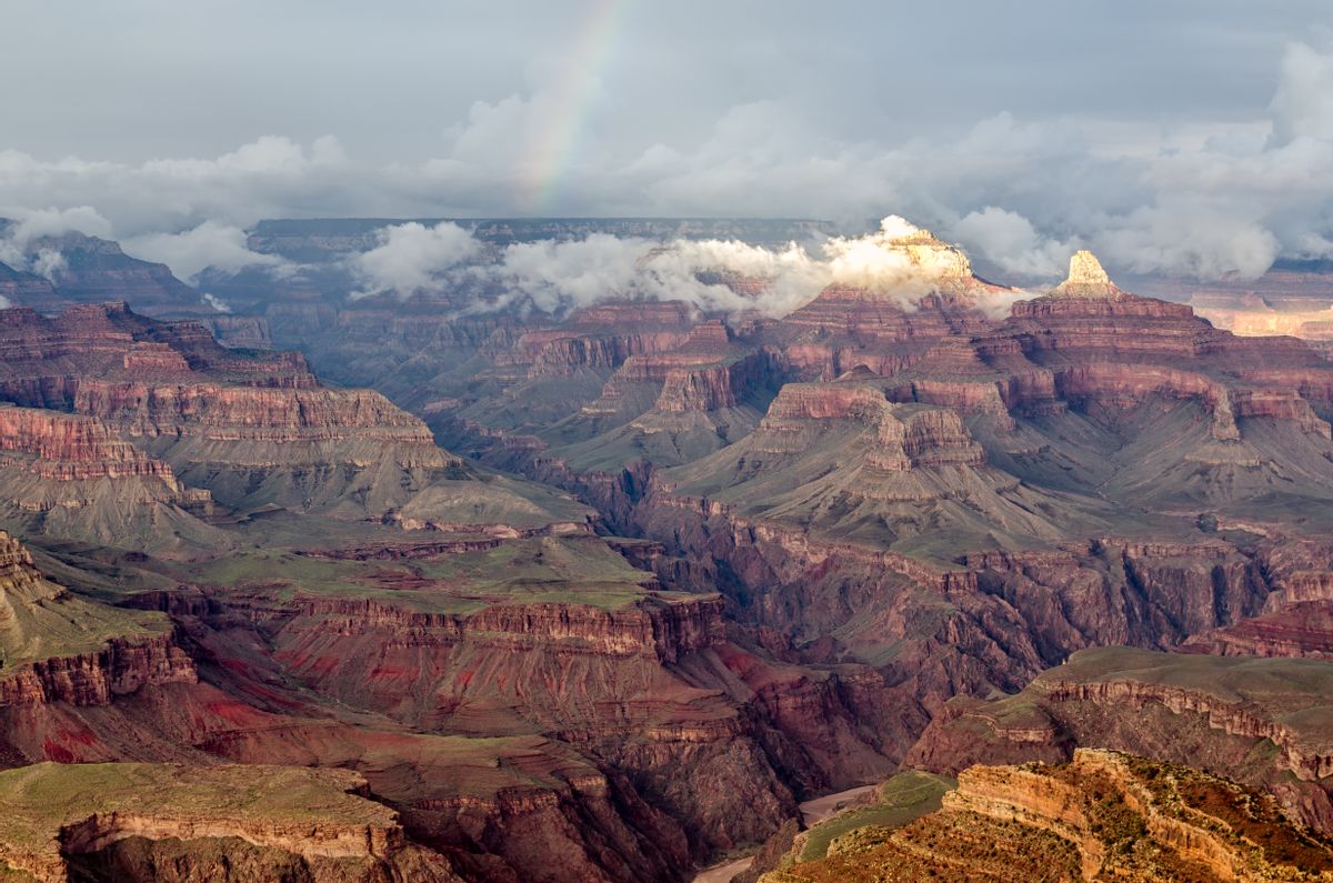 View from Hopi Point over Grand Canyon with rainbow. (Wikimedia Commons/Tuxyso CC BY-S.A. 3.0) (Wikimedia Commons/Tuxyso CC BY-S.A. 3.0)