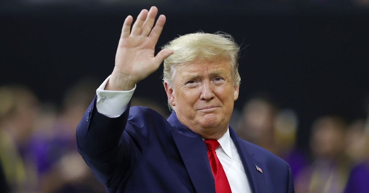 NEW ORLEANS, LOUISIANA - JANUARY 13: U.S. President Donald Trump waves prior to the College Football Playoff National Championship game between the Clemson Tigers and the LSU Tigers at Mercedes Benz Superdome on January 13, 2020 in New Orleans, Louisiana. (Photo by Kevin C. Cox/Getty Images) (Kevin C. Cox/Getty Images)