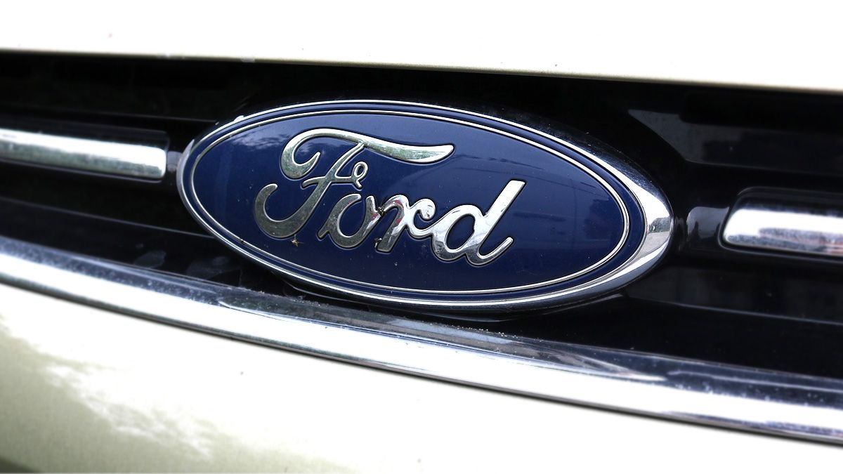 Ford Motor Company was purportedly sending 17000 jobs to Mexico. (J.W. (Pixabay))