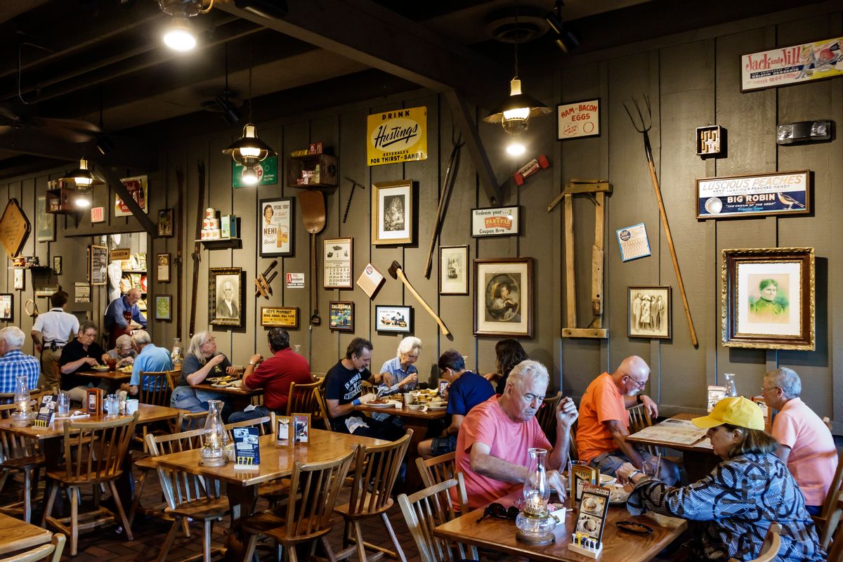 Customers dining inside Cracker Barrel Country Store restaurant. (Photo by: Jeffrey Greenberg/Universal Images Group via Getty Images) (Jeffrey Greenberg/Universal Images Group via Getty Images)
