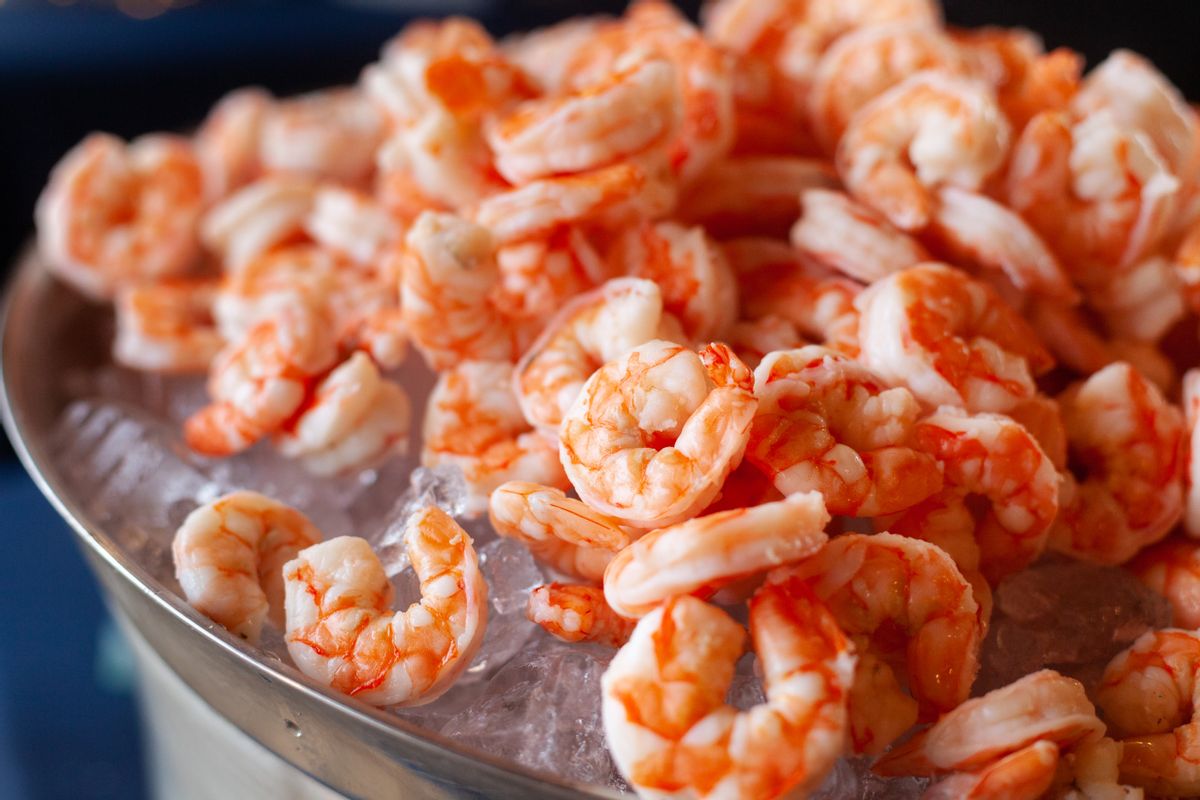 Shrimp pilled on ice in tray (Kevin Trimmer/Getty Images)