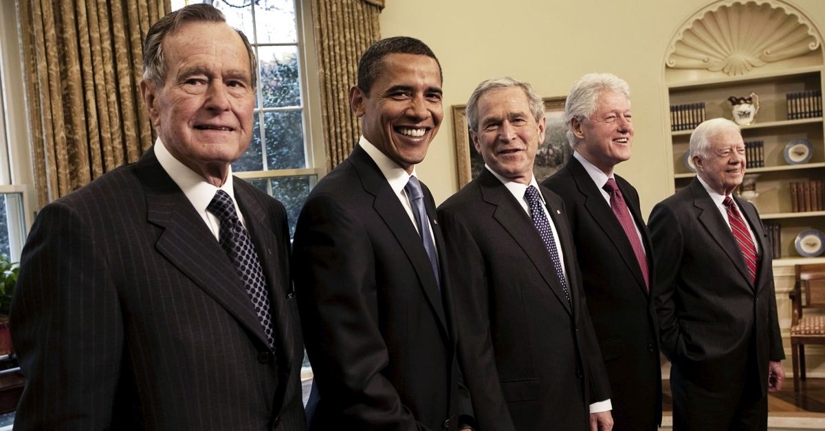WASHINGTON -- JAN 7: In the oval office, Former President George Bush., President-elect Barack Obama, President George W. Bush, former Presidents Bill Clinton and Jimmy Carter, Washington, D.C., January 7, 2009. (Photo by David Hume Kennerly/Getty Images) (David Hume Kennerly/Getty Images)