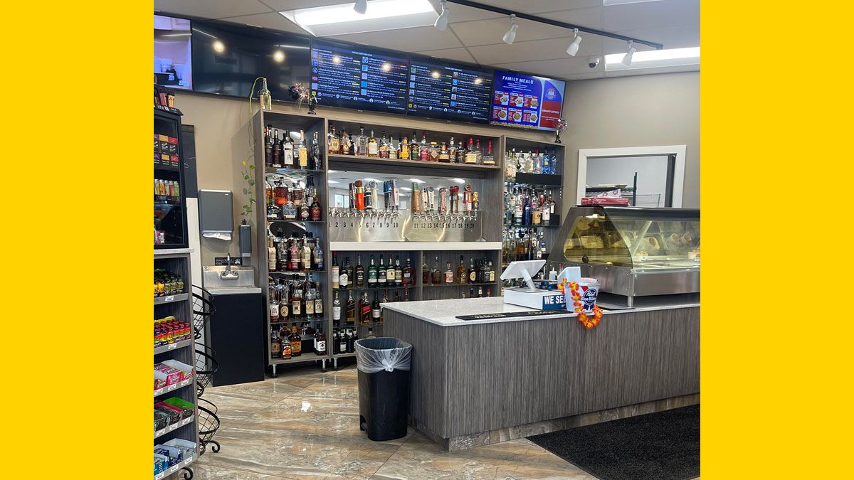 A Reddit post claimed that a picture showed a gas station with a full bar inside and it turned out to be a Shell in Morrow or Maineville Ohio. (u/FamousAmos00 (Reddit))