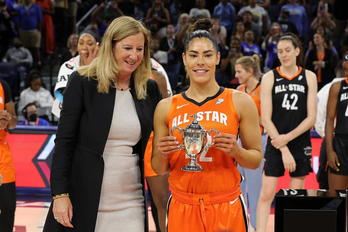 CHICAGO, ILLINOIS - JULY 10: Kelsey Plum #10 of Team Wilson is presented with the MVP trophy during the 2022 AT&amp;T WNBA All-Star Game at the Wintrust Arena on July 10, 2022 in Chicago, Illinois. (Photo by Stacy Revere/Getty Images) (Photo by Stacy Revere/Getty Images)