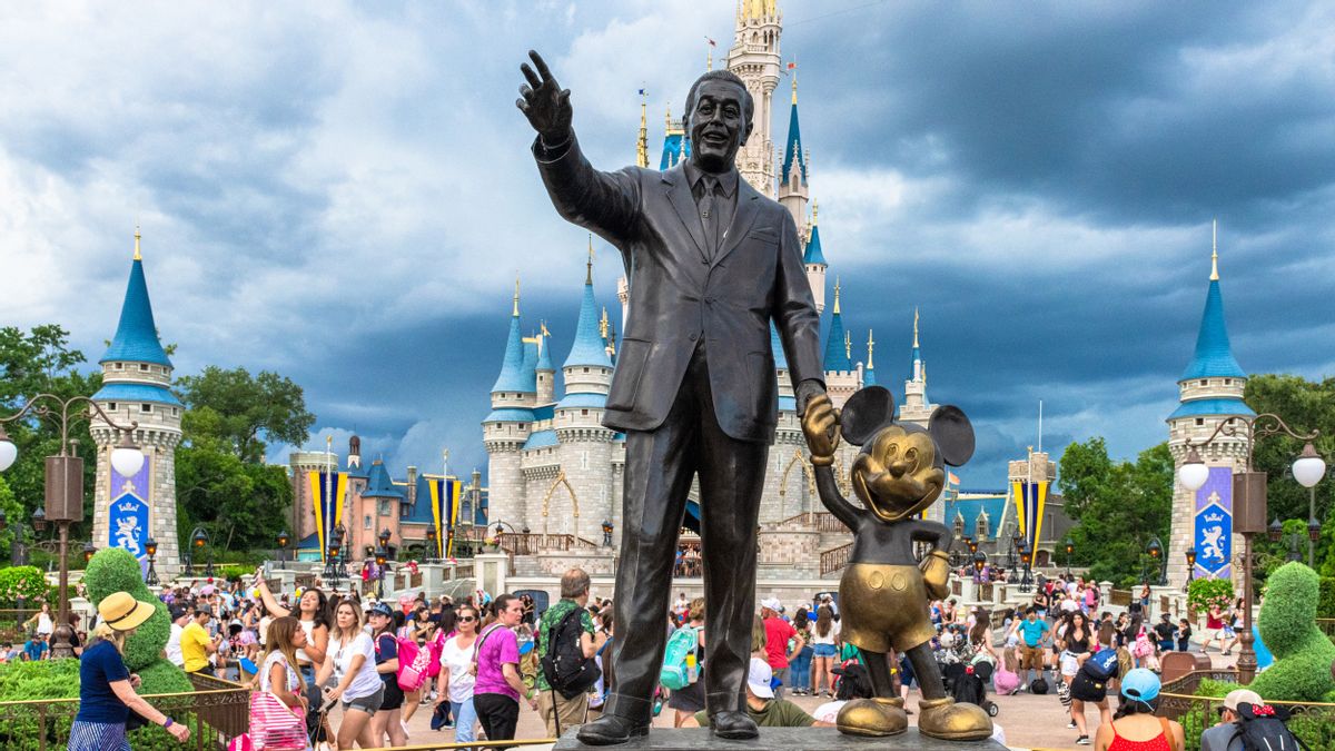 Walt Disney and Mickey Mouse statue inside of the Magic Kingdom theme park. The Cinderella castle can be seen in the background. (Photo by Roberto Machado Noa/LightRocket via Getty Images) (Roberto Machado Noa/LightRocket via Getty Images)