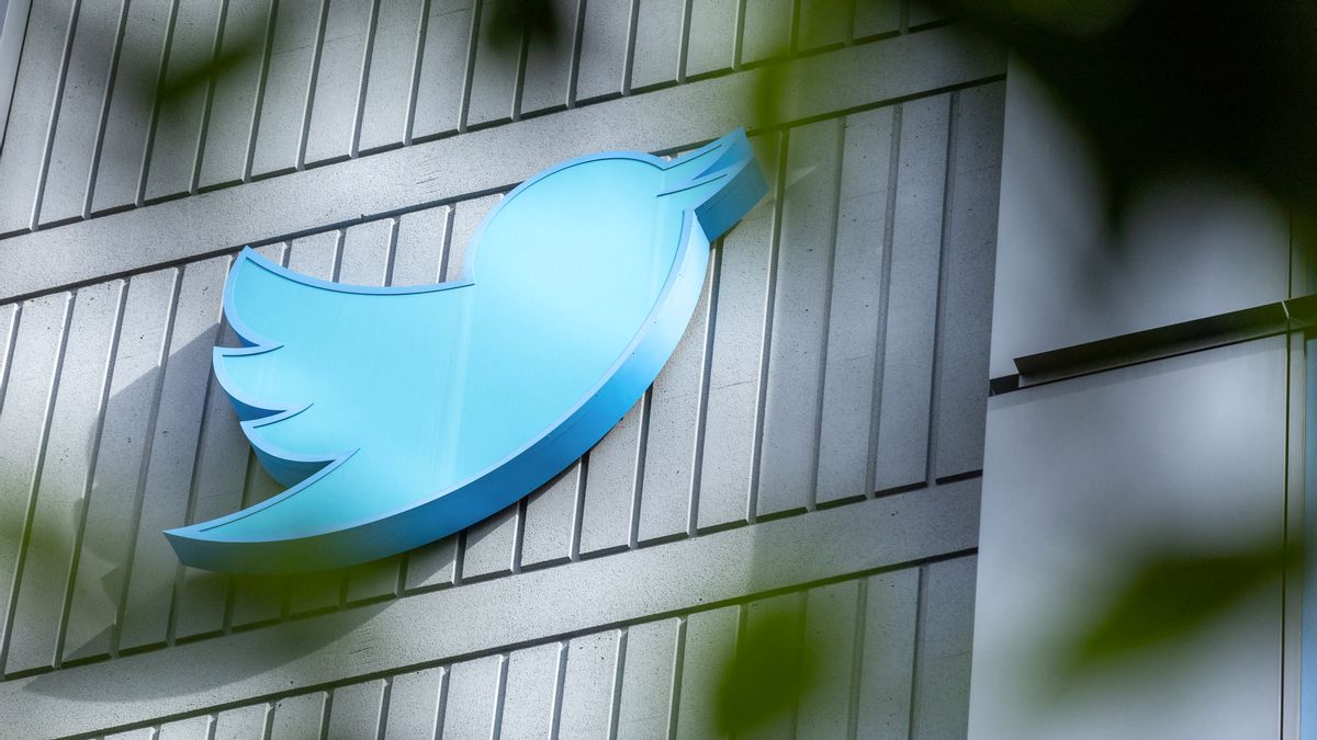 The Twitter logo is seen on a sign on the exterior of Twitter headquarters in San Francisco, California, on Oct. 28, 2022. (Photo by CONSTANZA HEVIA/AFP via Getty Images) (CONSTANZA HEVIA/AFP via Getty Images)