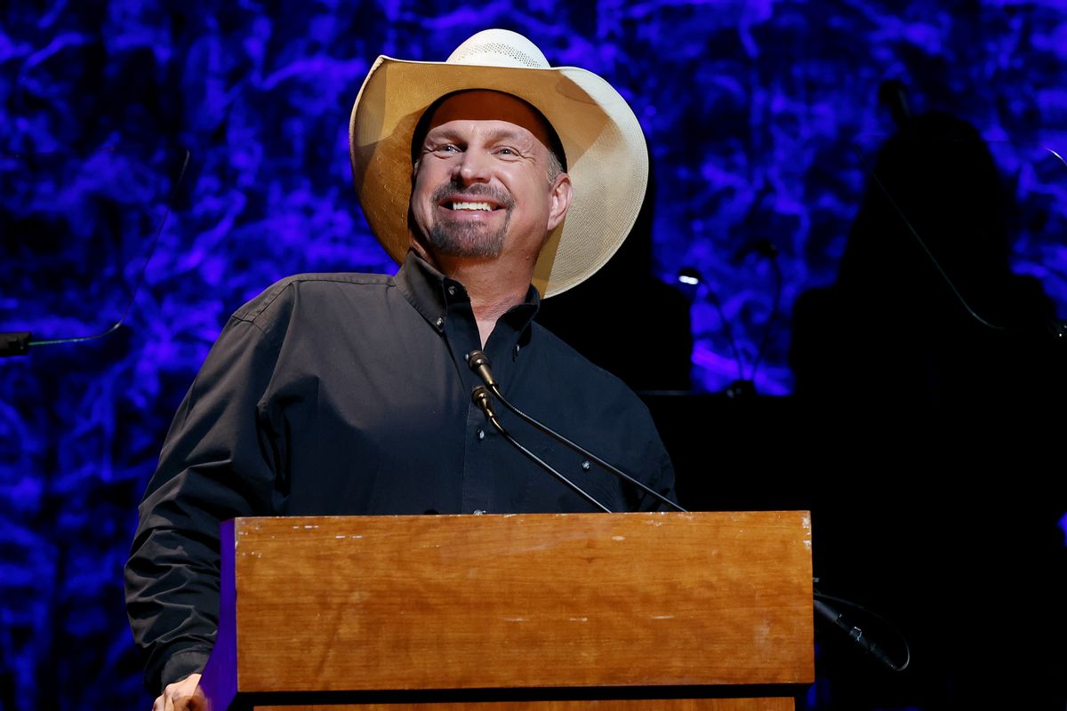 Rob Schneider weighs in on Garth Brooks' Bud Light drama