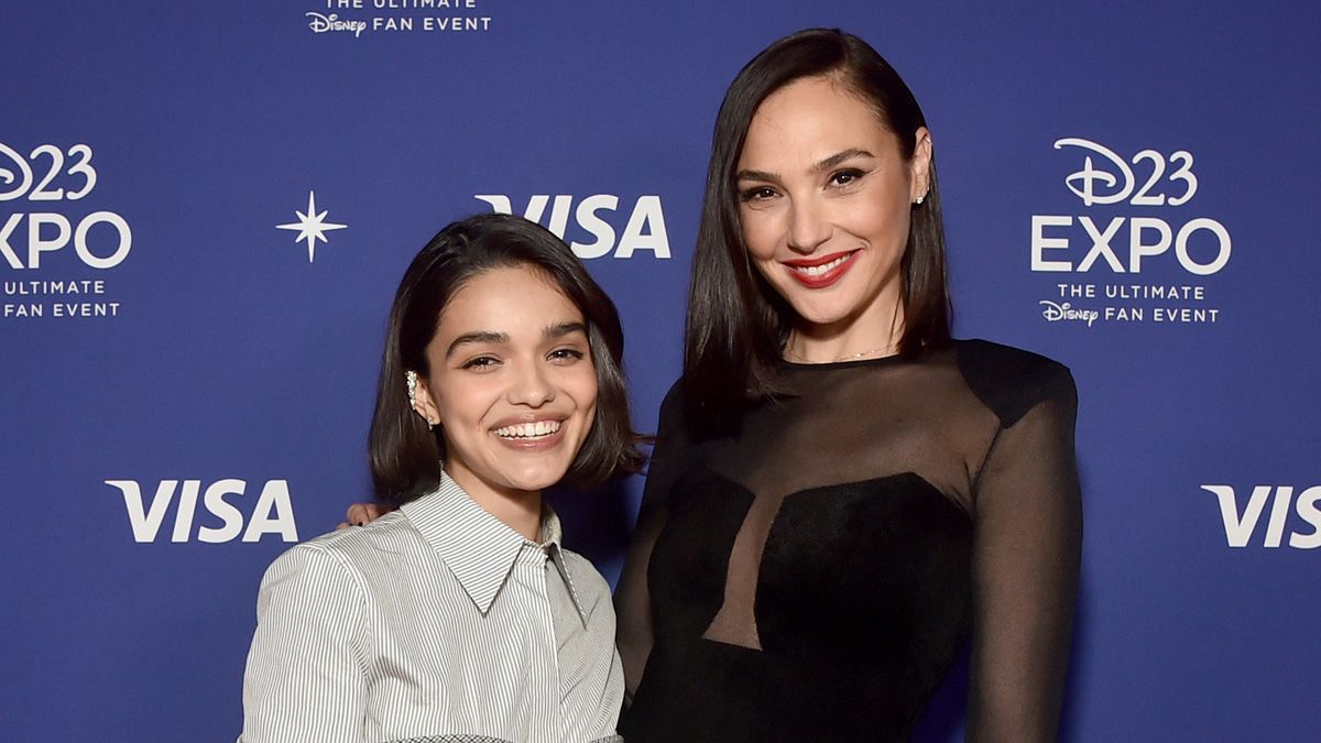 Rachel Zegler and Gal Gadot attend D23 Expo 2022 at Anaheim Convention Center in Anaheim, California on Sept. 09, 2022. (Photo by Alberto E. Rodriguez/Getty Images for Disney) (Alberto E. Rodriguez/Getty Images for Disney)