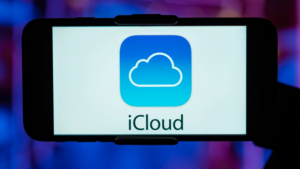 In this photo illustration, the logo of iCloud is seen displayed on a mobile phone screen. (Photo Illustration by Idrees Abbas/SOPA Images/LightRocket via Getty Images) (Illustration by Idrees Abbas/SOPA Images/LightRocket via Getty Images)