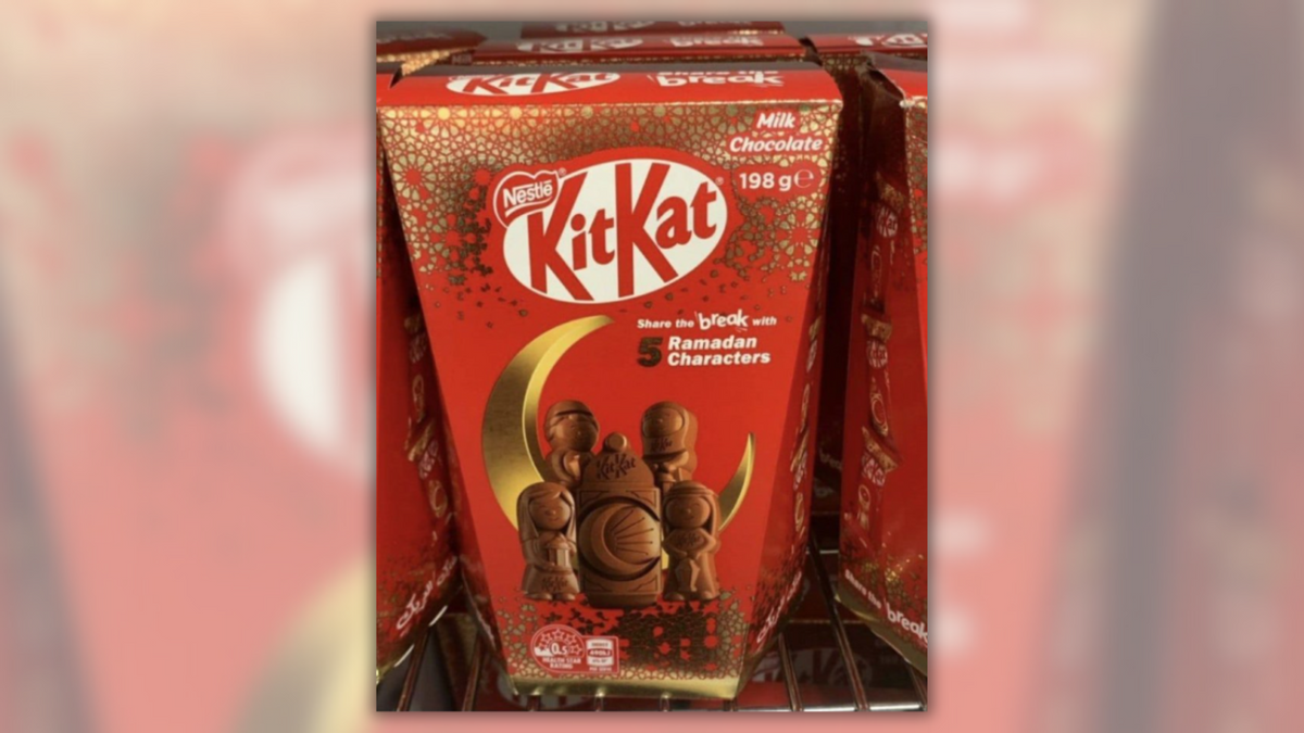 Social media users questioned whether KitKat's Ramadan chocolates were real. (X account @LynnWal12343534)