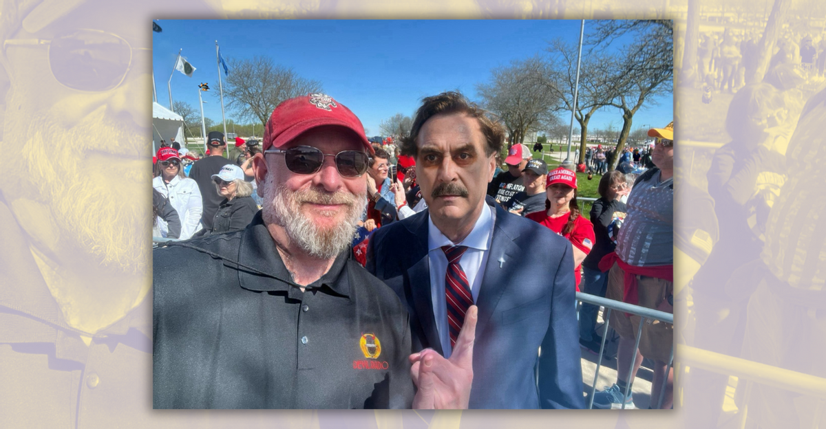 Pic Shows MyPillow CEO Mike Lindell at Trump Rally?