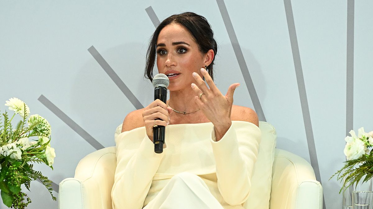 'Heartbreaking' Announcement from Meghan Markle Left Royal Family
'Furious'?