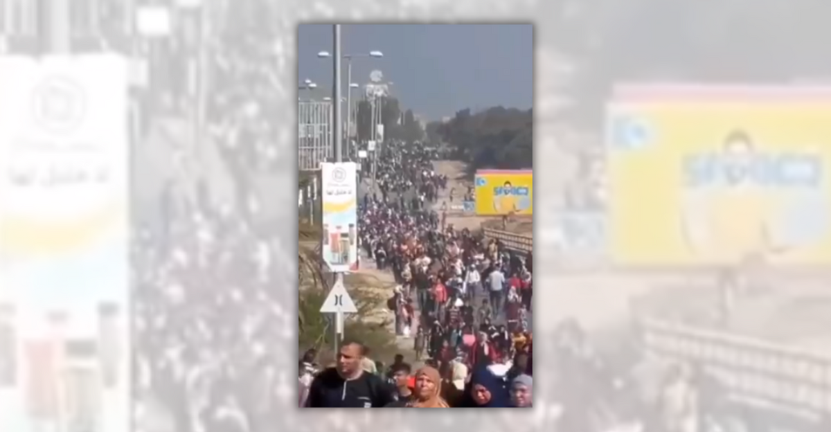 Video Shows Palestinians Evacuating Rafah Ahead of IDF Assault?